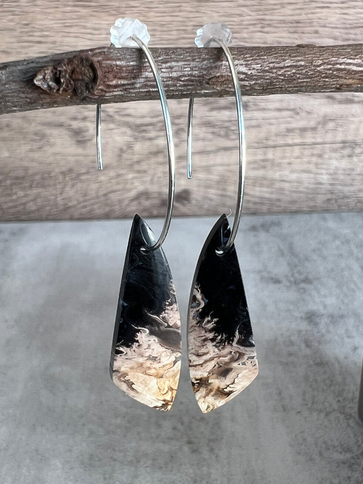 Palm Root stone on hoop earrings. Each stone has a unique natural patten and varies in color. These stones are about 2.5cm to 3.5 cm long and are very light, which makes them easy to wear. Every set of earrings are paired with hoops to match, please see main page for specifics.